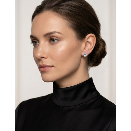 Victoria Pendientes Aguamarinas Ovales y Diamantes en Oro Blanco 18k