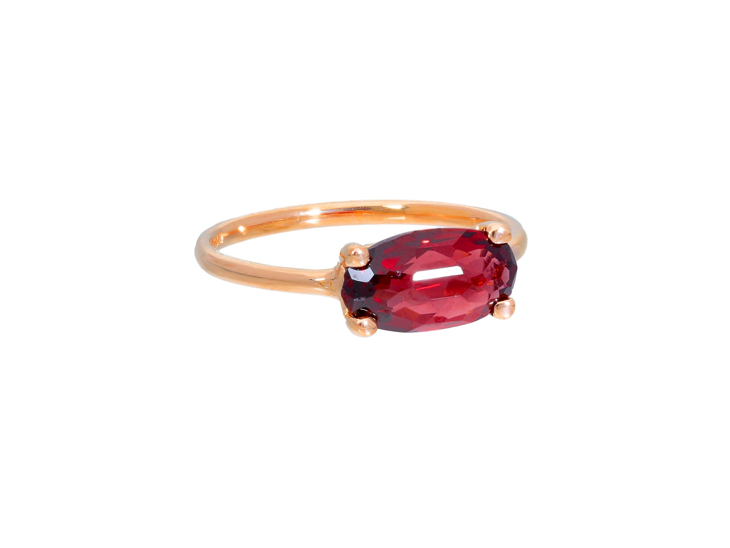 anillo oro 18k con granate - sortija oro piedra roja - gold ring to buy online - joyeria marga mira